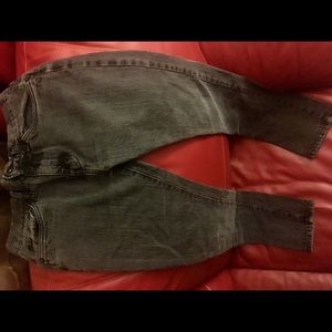 Young men’s Levi 510 skinny jeans